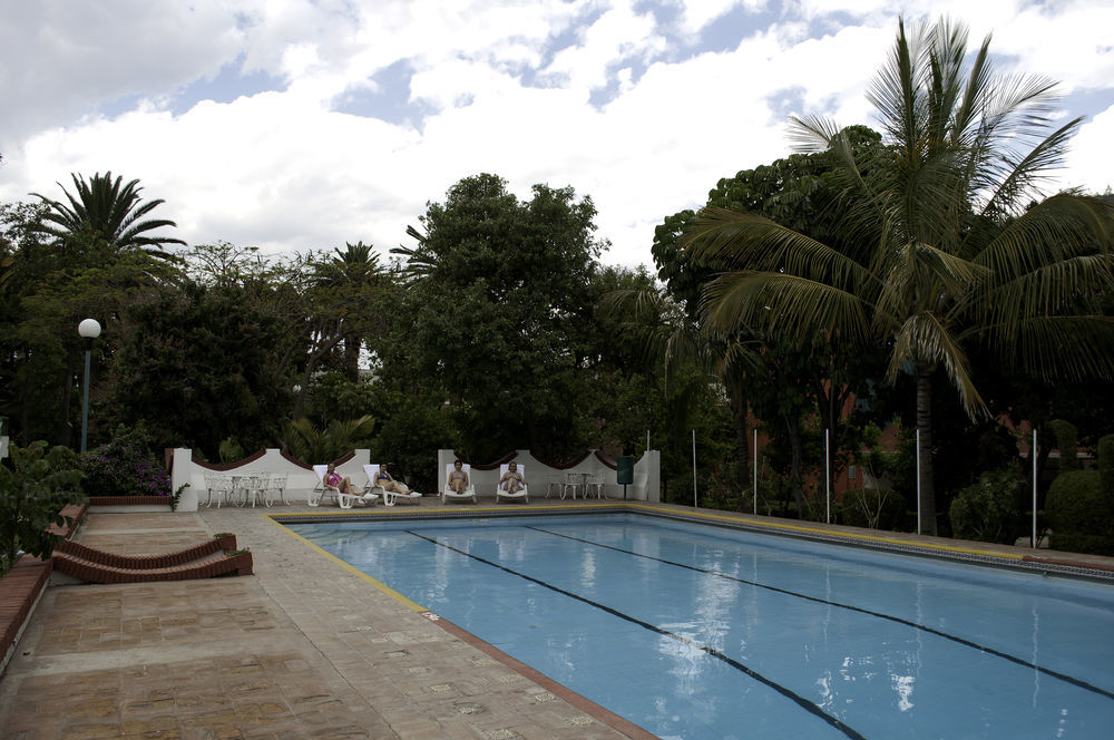 Hotel Los Olivos Spa オアハカ州 エクステリア 写真